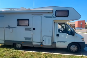 Camper mansardato