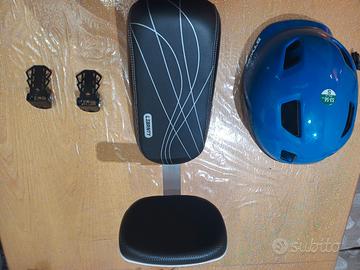 Schienale,casco e poggiapiedi per Bambini