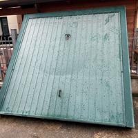 Porta basculante per garage