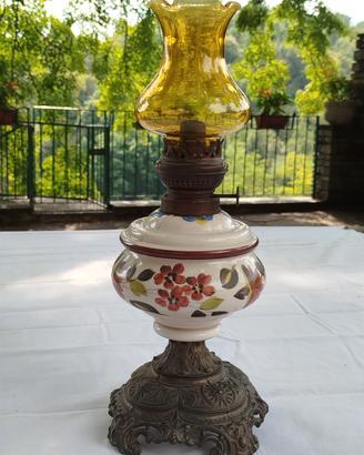 Lampada a olio da collezione 