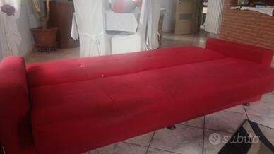 divano solo 100 euro si fa letto