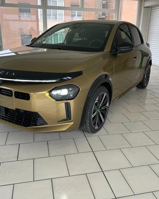 Lancia Ypsilon Hybrid e-DCT LX