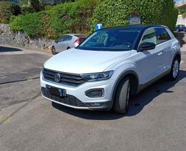 Volkswagen T-Roc 1.0 tsi Advanced