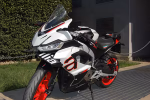 APRILIA RS457