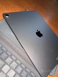 Ipad Air 128Gb + Tastiera Foliotouch Logi