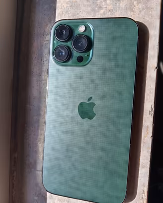 Iphone 13 pro max , verde alpino, capacita 265 GB