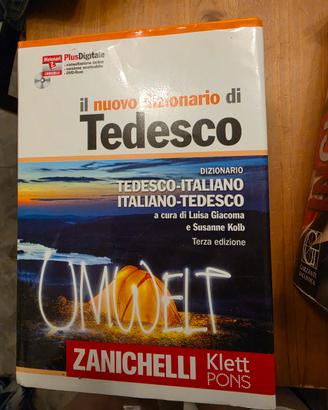 Libri per tecnico meccatronica e liceo linguistico