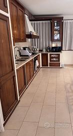 cucina in legno massello