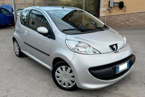 Peugeot 107 1.0 68CV