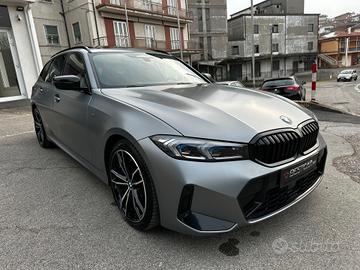 Bmw 320d xDrive Touring M Sport PRO_TETTO_R19_MATR