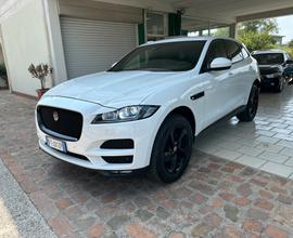 Jaguar F-Pace 2.0 D 180 CV AWD aut. Prestige