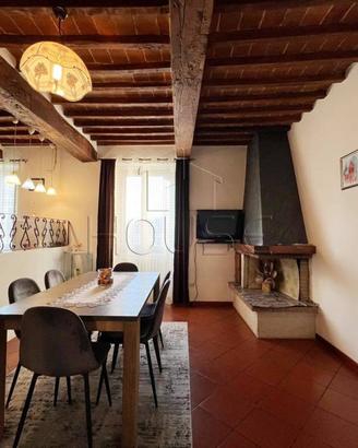 Appartamento di 120 m² con 4 locali e box auto dop