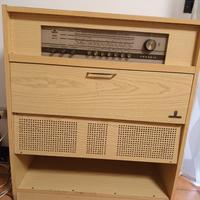 Mobiletto grundig radio e giradischi