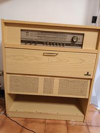 Mobiletto grundig radio e giradischi