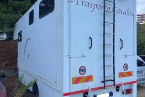 Van per trasporto cavalli  FIAT OM 60-10 living