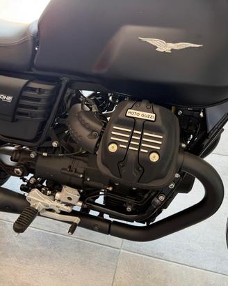 Moto Guzzi V7 III