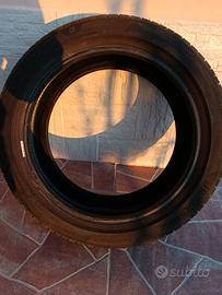 gomme Bridgestone 225/45/R17 estive 