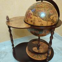 Mappamondo bar in stile vintage