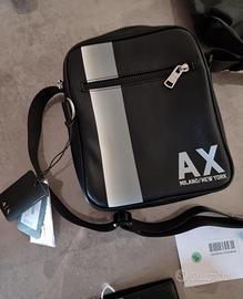 Tracolla e portafogli abbinati Armani Exchange 