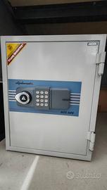 Cassaforte Diplomat elettronica