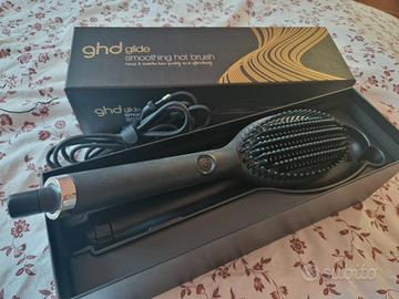 Titolo: GHD Glide –Spazzola Lisciante Profession