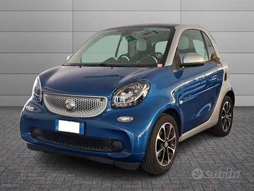 Smart fortwo 1.0 Urban (sport edition1) 71cv