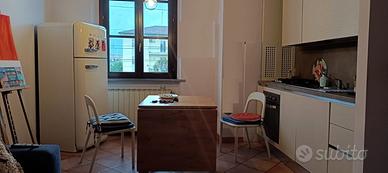 Grazioso appartamento c/garage e 2 posti auto