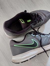 sneakers Nike da uomo n.43