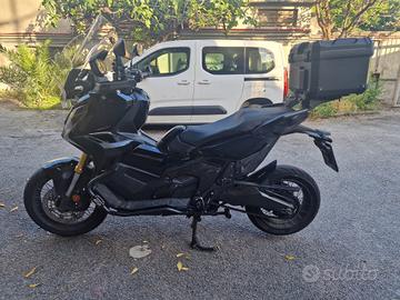 Honda X-Adv 750