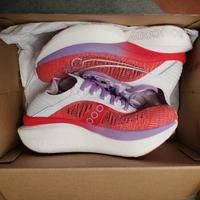 Saucony Endorphin Elite 2 unisex. Taglia 40