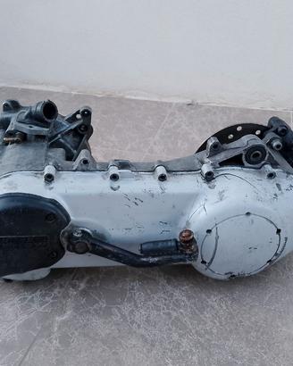 blocco motore piaggio 