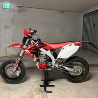 Honda CRF450R targato