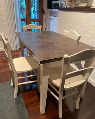 tavolo Scavolini modello Margot 