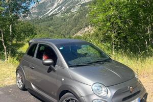 595 competizione