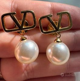 Orecchini oro bianco perla Valentino