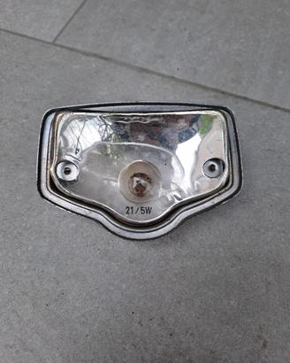 Faro posteriore Honda CB 400F 