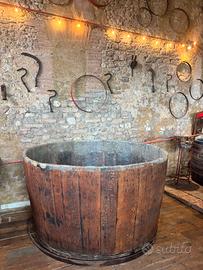 MINI PISCINA DI LUSSO REALIZZATA IN ANTICA BOTTE