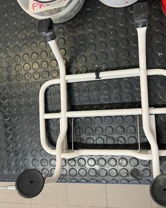 Porta pacchi FAR per Vespa 50 E 125 ET3