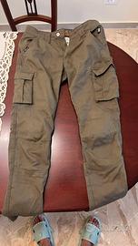 Pantaloni cargo da moto con protezioni