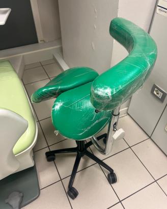 Sedia Sella ruote Dentista Parrucchiere