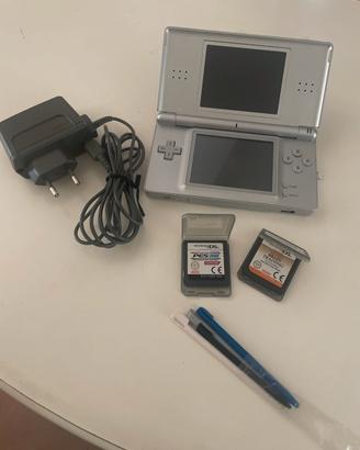 Nintendo DS Lite