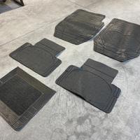 Tappetini universali (ritagliati per Fiat Punto)