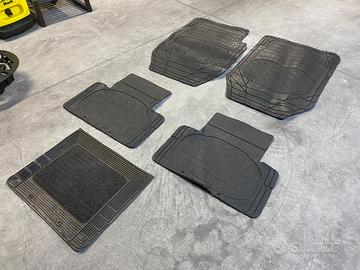 Tappetini universali (ritagliati per Fiat Punto)