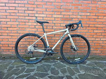 Genesis Croix de Fer 10