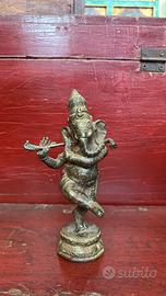 Ganesha Danzante che Suona il Flauto (20x8 cm)