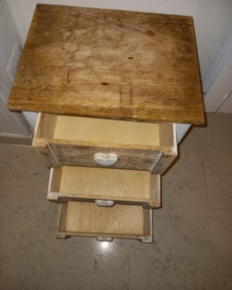 Mobiletto legno shabby
