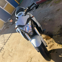Honda cb1000 r