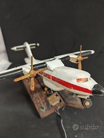 Aereo ATR 42-320 Modello artigianale in legno 1970