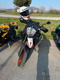 Parafango basso in carbonio