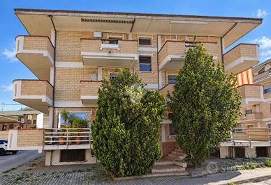 3 LOCALI A CHIETI